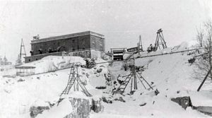Холостой водосброс до восстановления Кондопожской Гэс, 1945 год